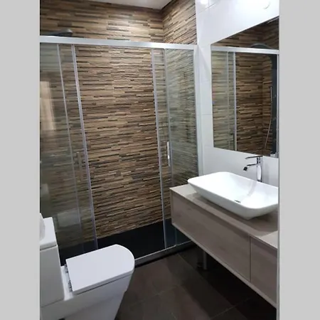 Stunning Newly Refurbished Flat In Cascais Apartment